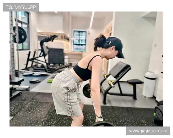 全面提升体能与健康的健身计划打造指南,助你塑造理想身材与强健体魄 全面提升体能与健康的健身计划打造指南,助你塑造理想身材与强健体魄