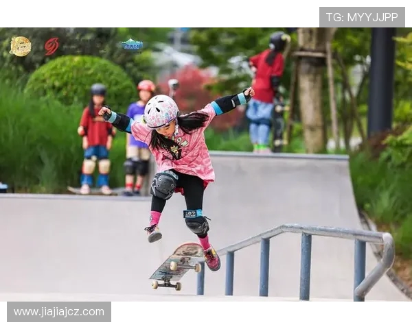 成都滑板队比赛经验引发热议背后的争议与反思 成都滑板队比赛经验引发热议背后的争议与反思