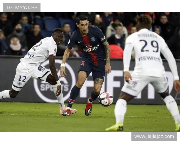 图卢兹与奈斯的精彩对决揭示法甲联赛的竞争激烈与球队实力的较量